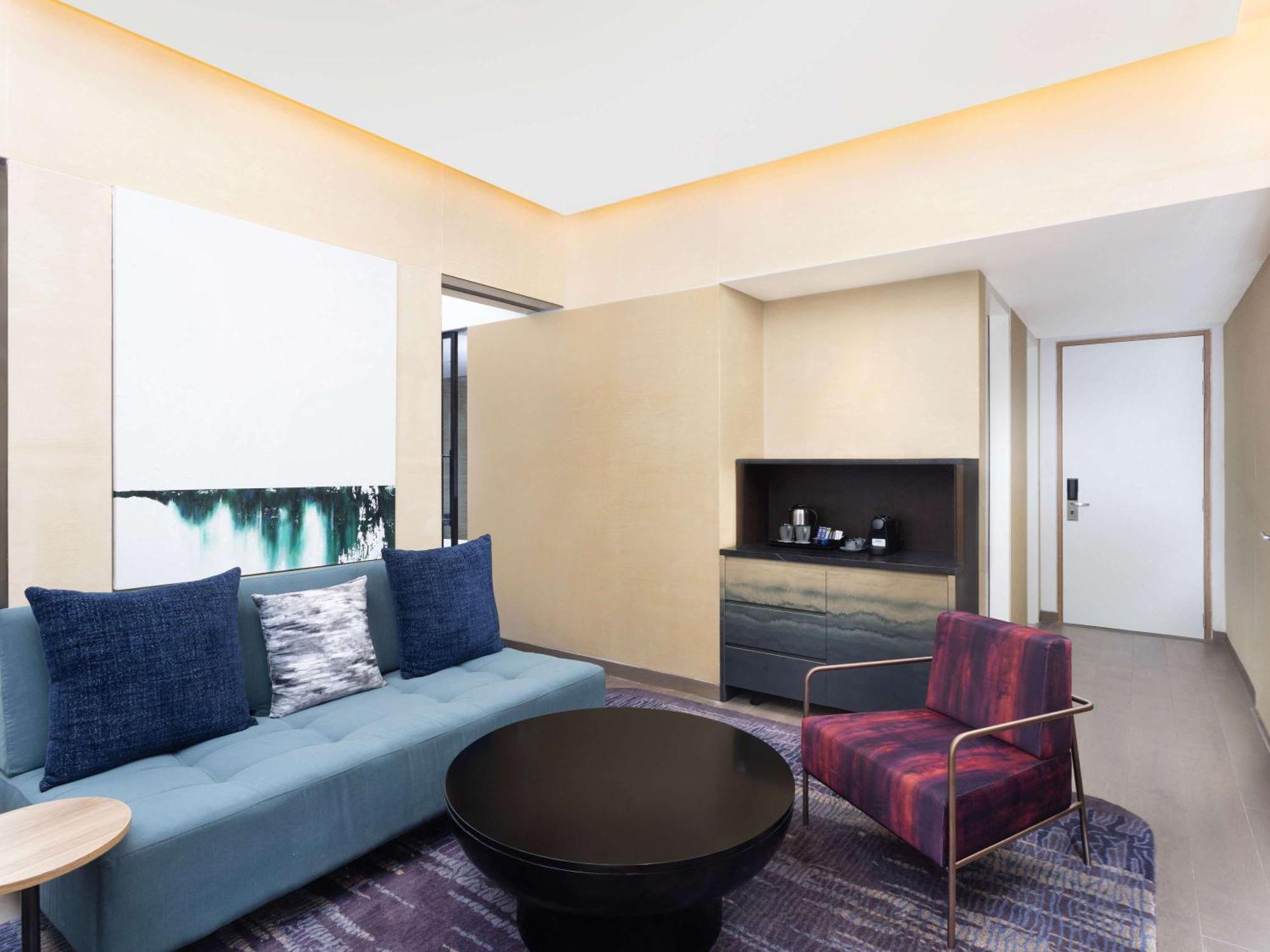 Novotel New Delhi City Centre Exterior photo