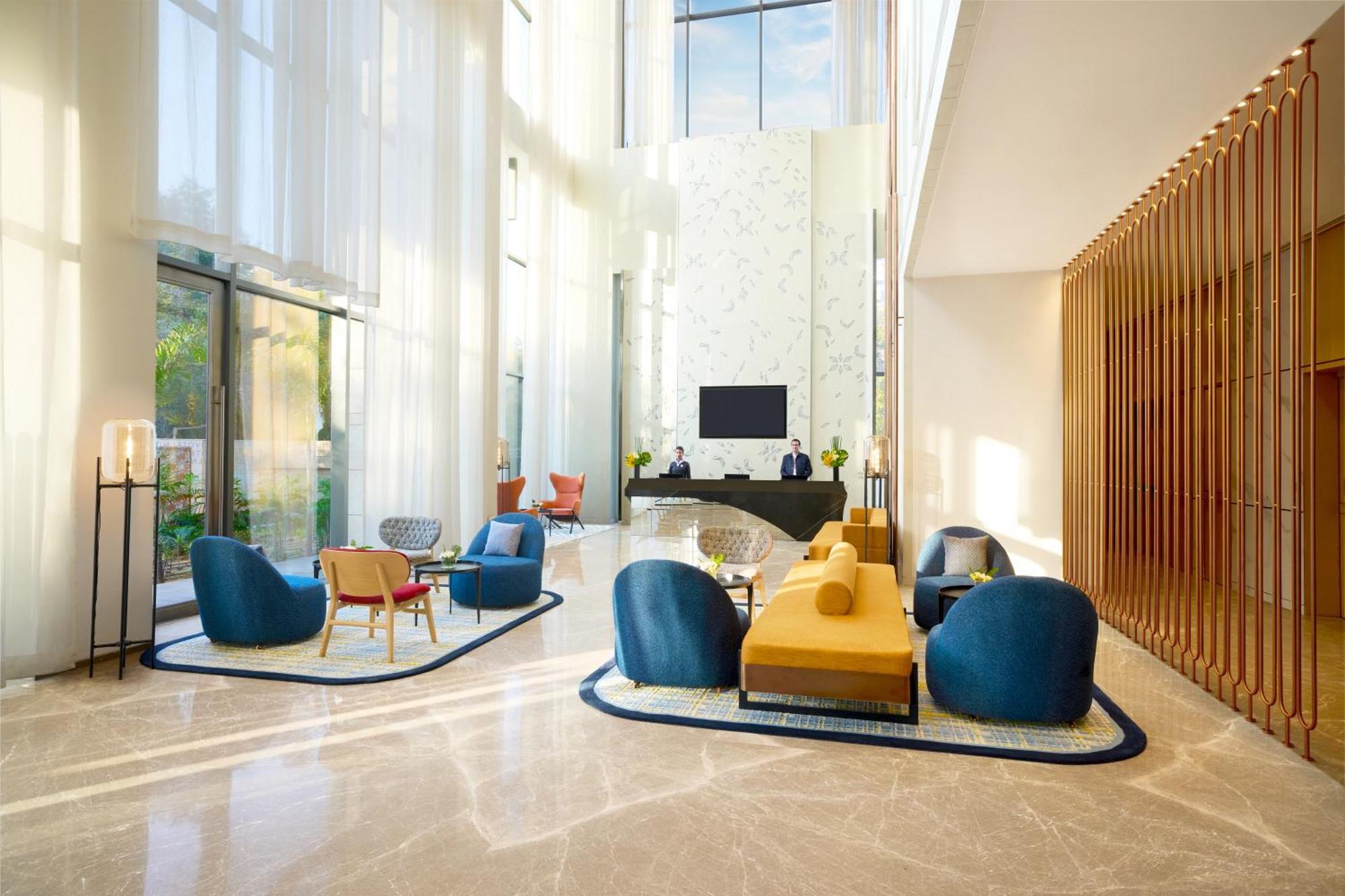 Novotel New Delhi City Centre Exterior photo